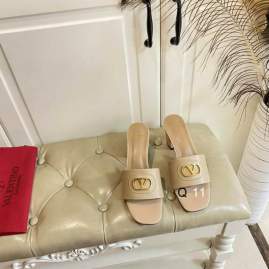 Picture of Valentino Shoes _SKUValentinosz35-40620226.5CMY0203